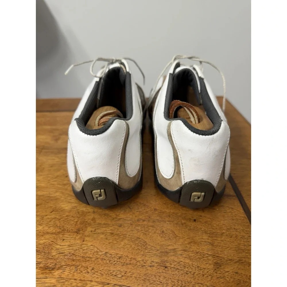 Vtg FootJoy Classics Men's 10.5 Tour 58092 White/Brown Golf Shoes Sports